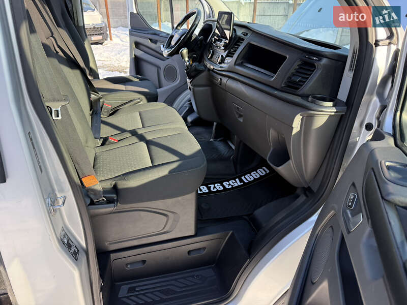 Грузовой фургон Ford Transit Custom 2019 в Ровно фото 34 Грузовой фургон Ford Transit Custom 2019 в Ровно
