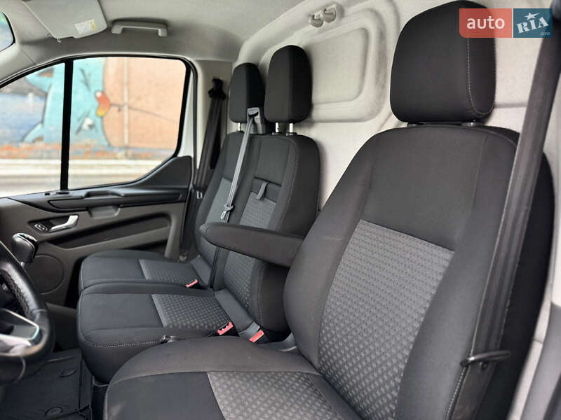 Грузовой фургон Ford Transit Custom 2020 в Луцке фото 19 Грузовой фургон Ford Transit Custom 2020 в Луцке
