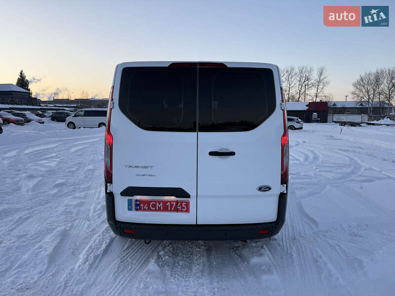 Минивэн Ford Transit Custom 2016 в Луцке