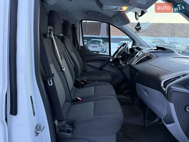 Минивэн Ford Transit Custom 2016 в Луцке