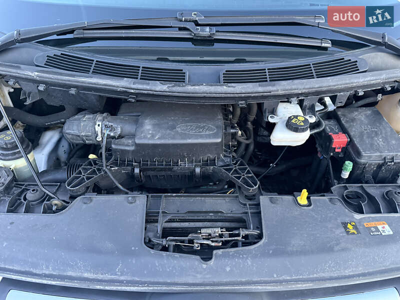 Минивэн Ford Transit Custom 2016 в Луцке