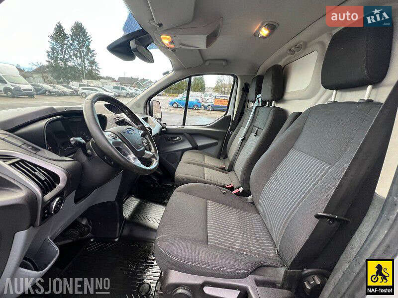 Грузовой фургон Ford Transit Custom 2016 в Ровно фото 9 Грузовой фургон Ford Transit Custom 2016 в Ровно