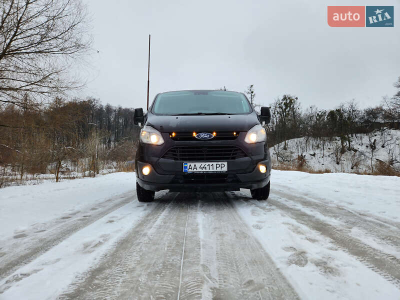Грузовой фургон Ford Transit Custom 2016 в Киеве