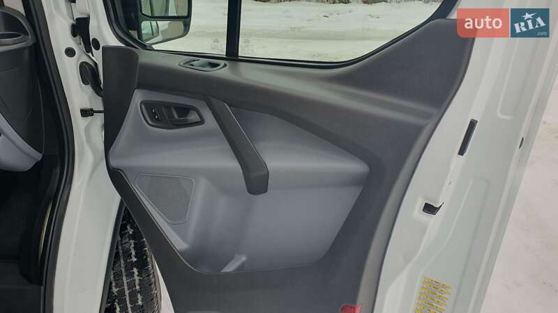 Вантажний фургон Ford Transit Custom 2014 в Калуші