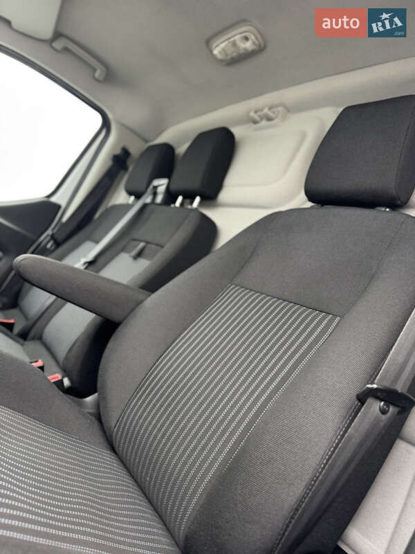Грузовой фургон Ford Transit Custom 2018 в Дрогобыче
