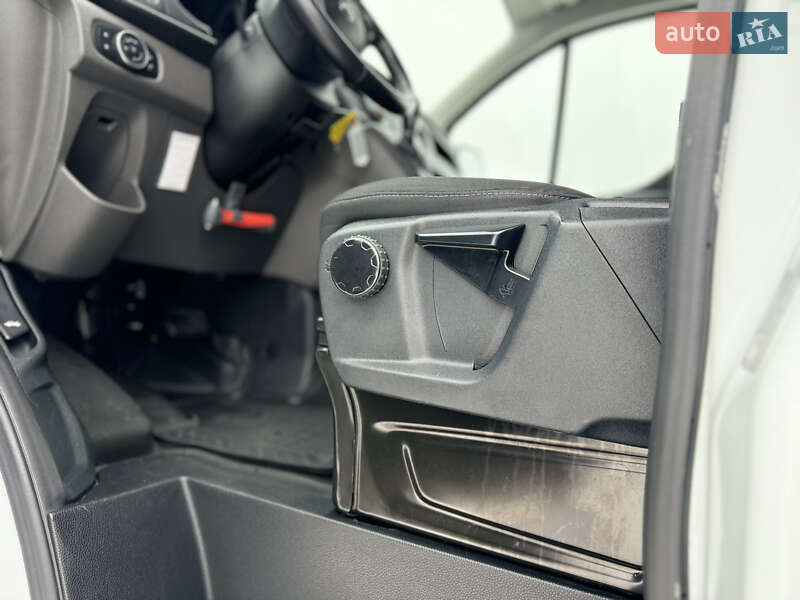 Грузовой фургон Ford Transit Custom 2021 в Киеве фото 84 Грузовой фургон Ford Transit Custom 2021 в Киеве