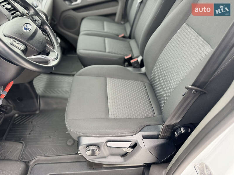 Грузовой фургон Ford Transit Custom 2021 в Киеве фото 93 Грузовой фургон Ford Transit Custom 2021 в Киеве