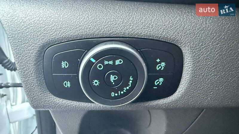 Микроавтобус грузовой (до 3,5т) Ford Transit Custom 2022 в Луцке фото 36 Микроавтобус грузовой (до 3,5т) Ford Transit Custom 2022 в Луцке