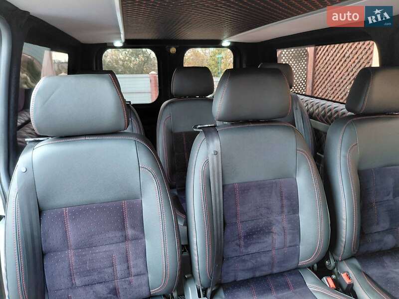 Минивэн Ford Transit Custom 2018 в Братском фото 21 Минивэн Ford Transit Custom 2018 в Братском