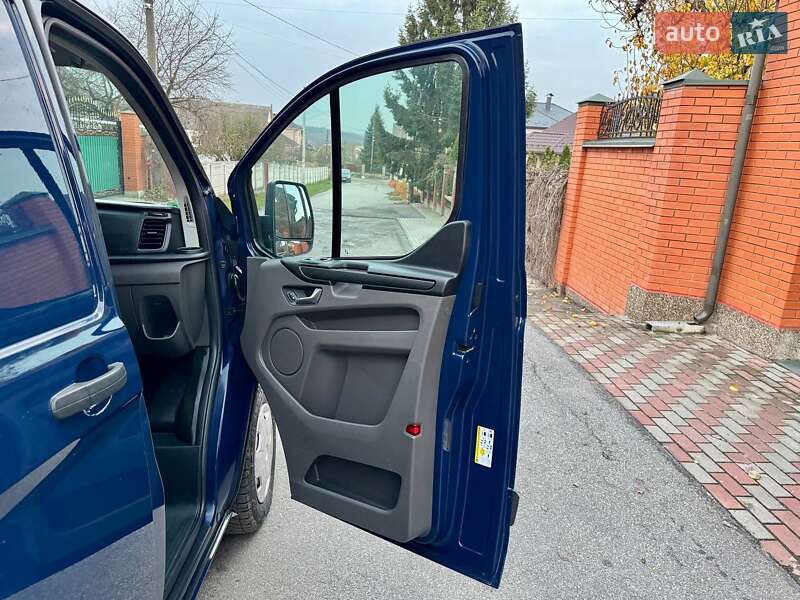 Вантажний фургон Ford Transit Custom 2020 в Вінниці