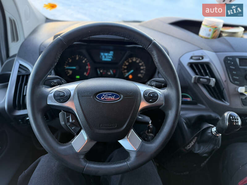 Мінівен Ford Transit Custom 2015 в Смоліному