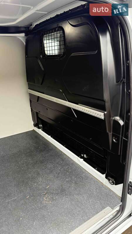 Микроавтобус грузовой (до 3,5т) Ford Transit Custom 2021 в Луцке