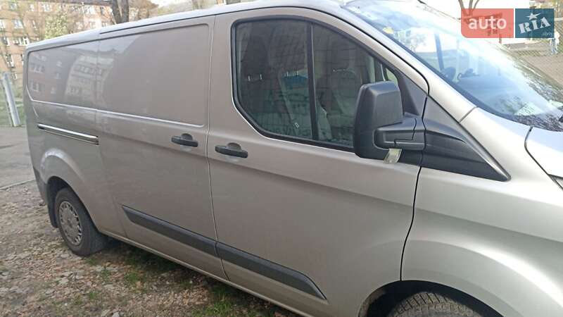 Грузовой фургон Ford Transit Custom 2015 в Киеве