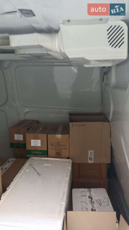 Грузовой фургон Ford Transit Custom 2015 в Киеве