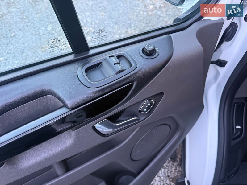 Грузовой фургон Ford Transit Custom 2018 в Ровно