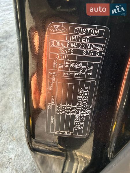 Вантажний фургон Ford Transit Custom 2013 в Києві