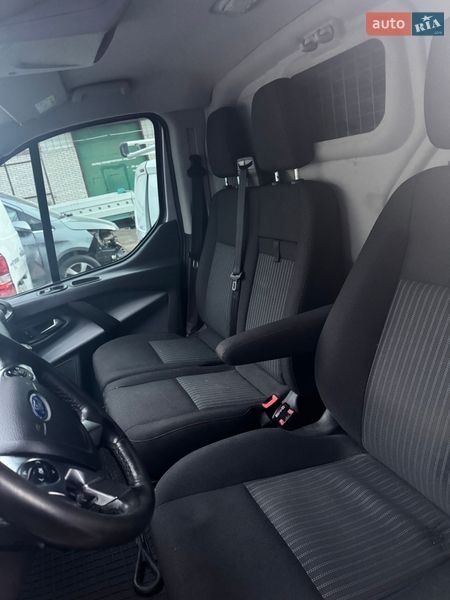 Микроавтобус грузовой (до 3,5т) Ford Transit Custom 2016 в Запорожье