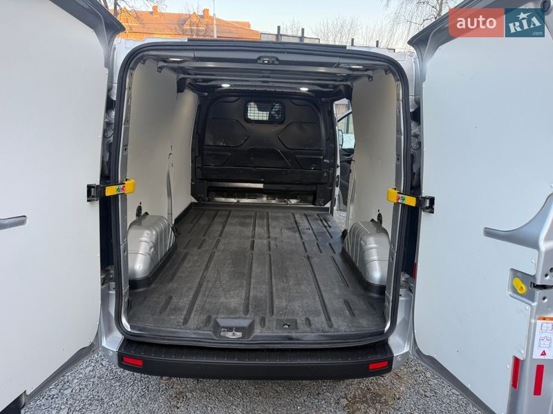 Грузовой фургон Ford Transit Custom 2019 в Ровно