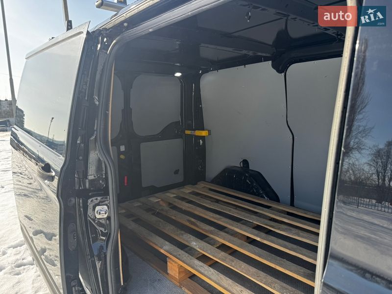 Грузовой фургон Ford Transit Custom 2019 в Житомире фото 14 Грузовой фургон Ford Transit Custom 2019 в Житомире