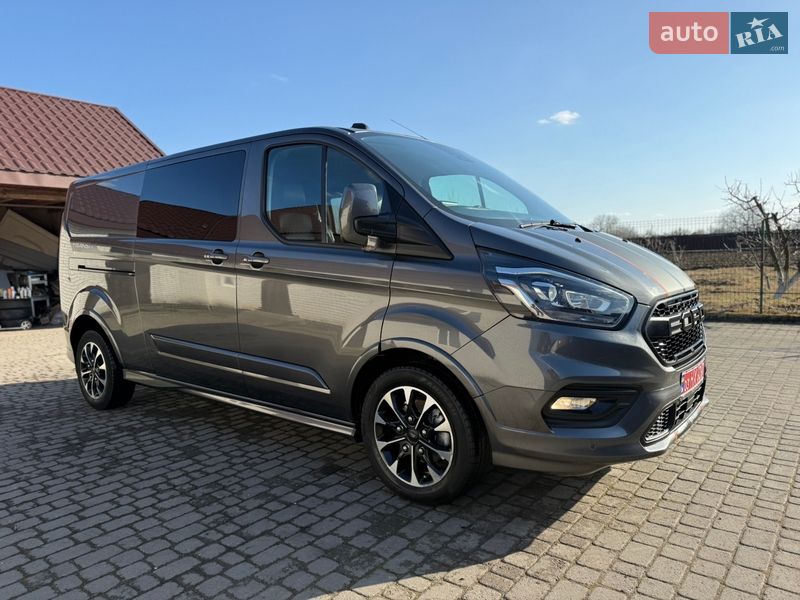 Вантажопасажирський фургон Ford Transit Custom 2020 в Києві