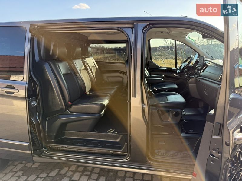 Вантажопасажирський фургон Ford Transit Custom 2020 в Києві