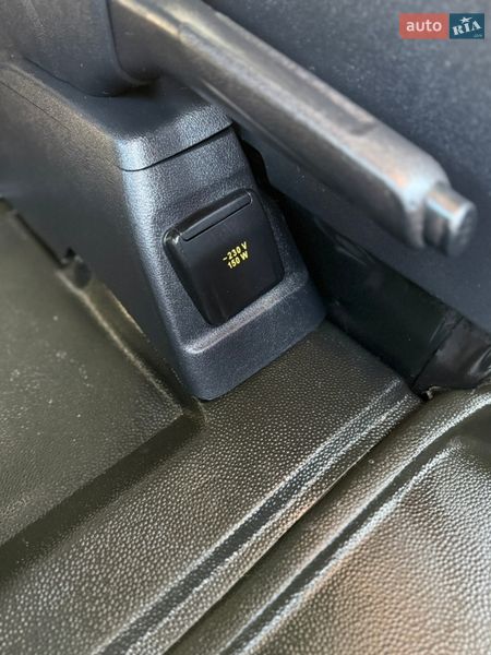 Вантажопасажирський фургон Ford Transit Custom 2020 в Києві