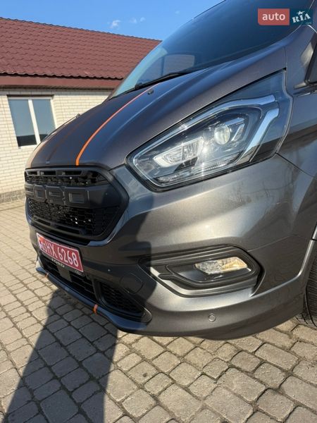 Вантажопасажирський фургон Ford Transit Custom 2020 в Києві