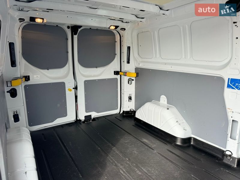 Грузовой фургон Ford Transit Custom 2021 в Киеве фото 29 Грузовой фургон Ford Transit Custom 2021 в Киеве