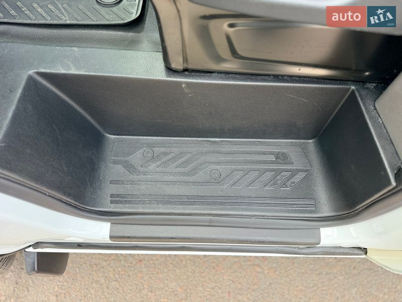 Грузовой фургон Ford Transit Custom 2021 в Киеве фото 62 Грузовой фургон Ford Transit Custom 2021 в Киеве