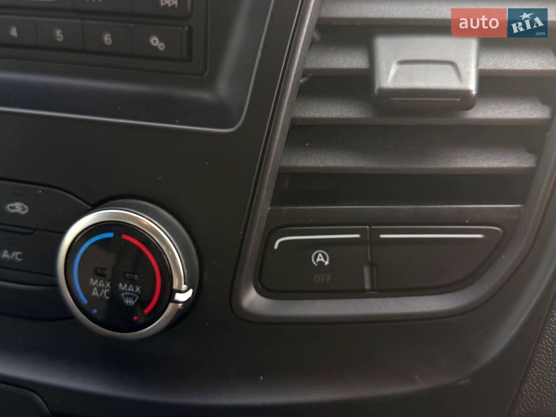 Грузовой фургон Ford Transit Custom 2019 в Киеве