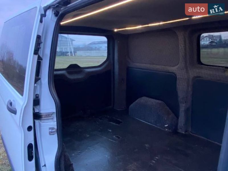 Минивэн Ford Transit Custom 2015 в Ивано-Франковске