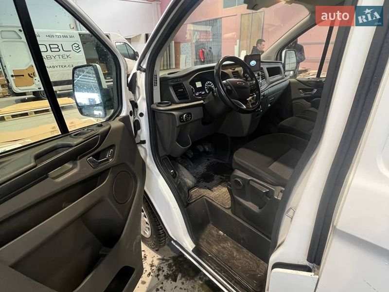 Грузовой фургон Ford Transit Custom 2018 в Киеве фото 18 Грузовой фургон Ford Transit Custom 2018 в Киеве