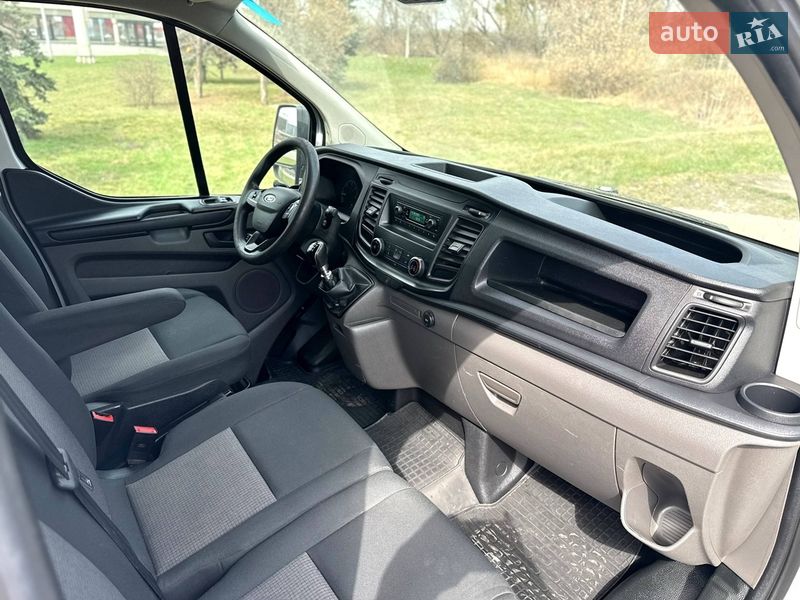 Грузовой фургон Ford Transit Custom 2018 в Киеве