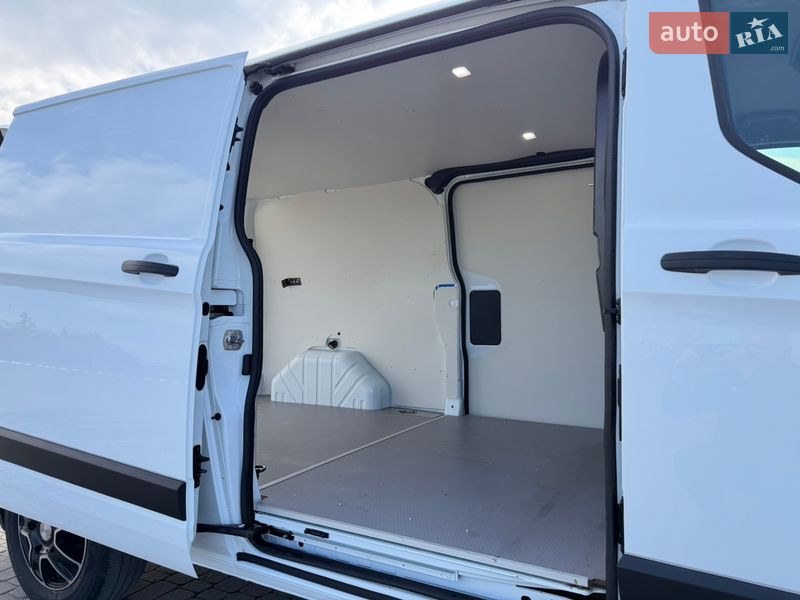 Грузовой фургон Ford Transit Custom 2020 в Радивилове