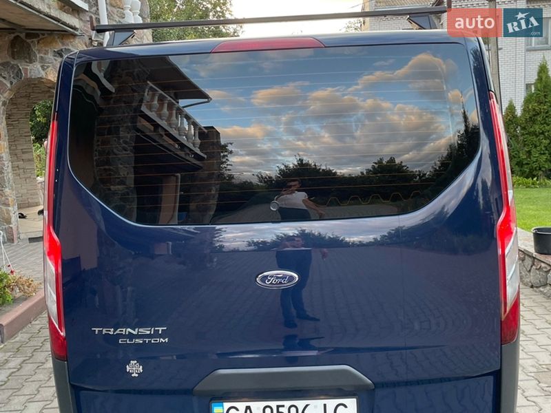 Вантажний фургон Ford Transit Custom 2015 в Києві