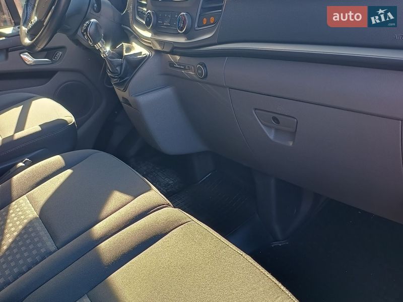 Минивэн Ford Transit Custom 2018 в Луцке