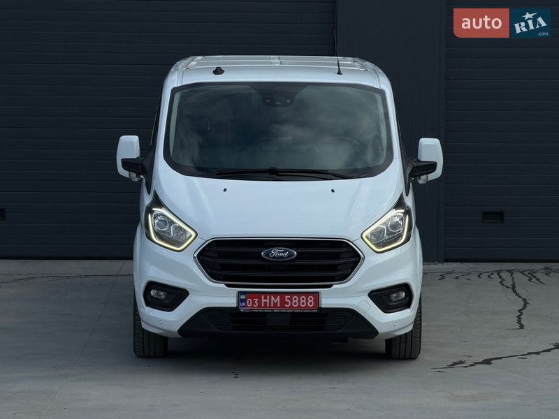 Грузопассажирский фургон Ford Transit Custom 2020 в Дубно