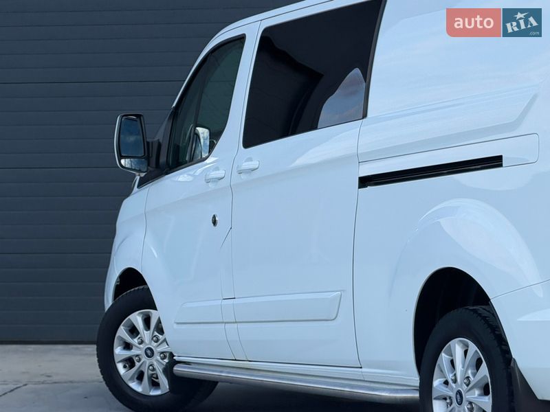 Грузопассажирский фургон Ford Transit Custom 2020 в Дубно
