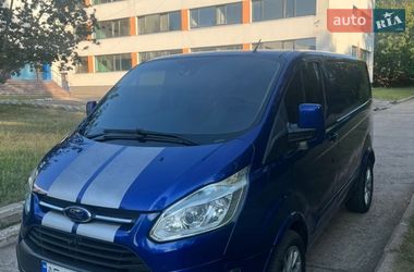 Вантажний фургон Ford Transit Custom 2015 в Марганці