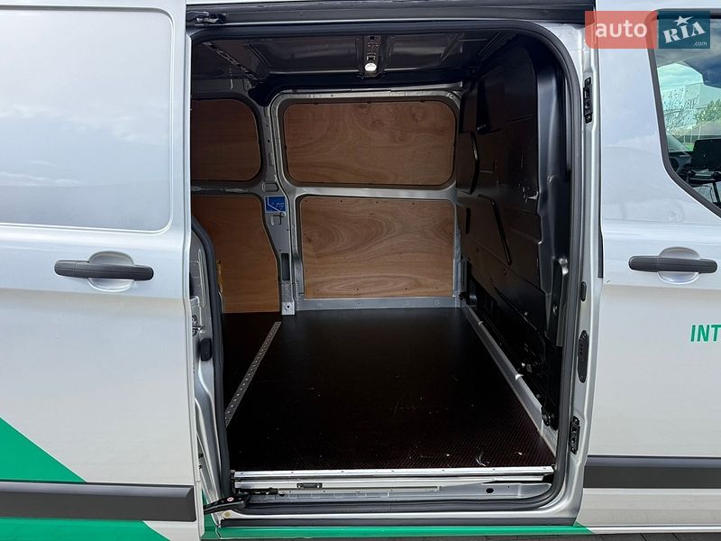Вантажний фургон Ford Transit Custom 2022 в Виноградові