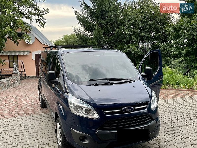 Вантажний фургон Ford Transit Custom 2015 в Києві