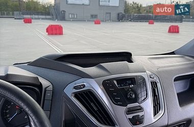Вантажний фургон Ford Transit Custom 2016 в Києві
