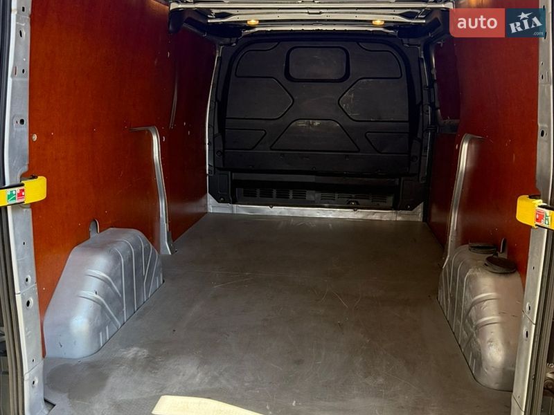 Грузовой фургон Ford Transit Custom 2015 в Киеве
