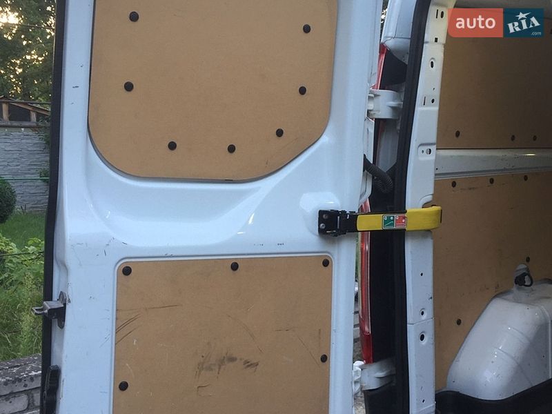 Грузовой фургон Ford Transit Custom 2015 в Киеве