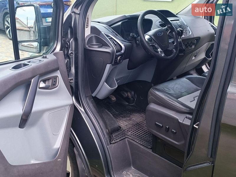 Вантажний фургон Ford Transit Custom 2017 в Калуші