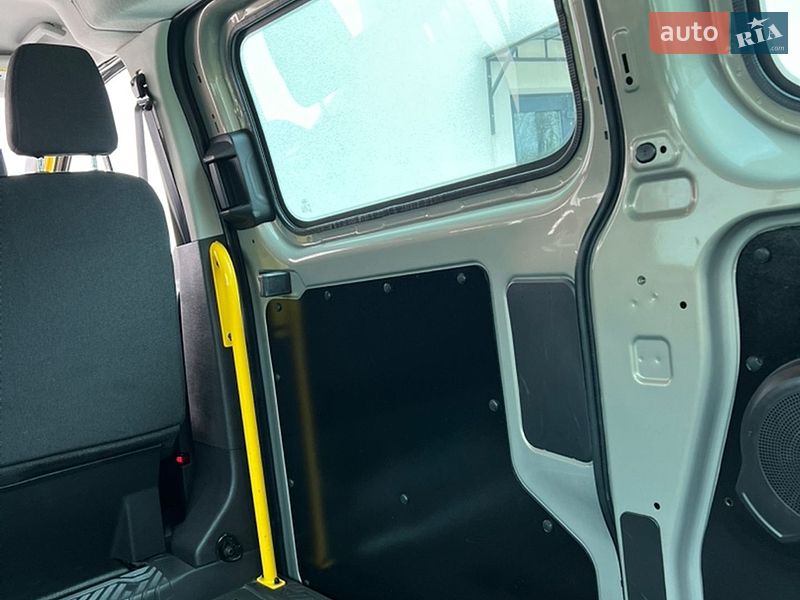 Минивэн Ford Transit Custom 2016 в Луцке