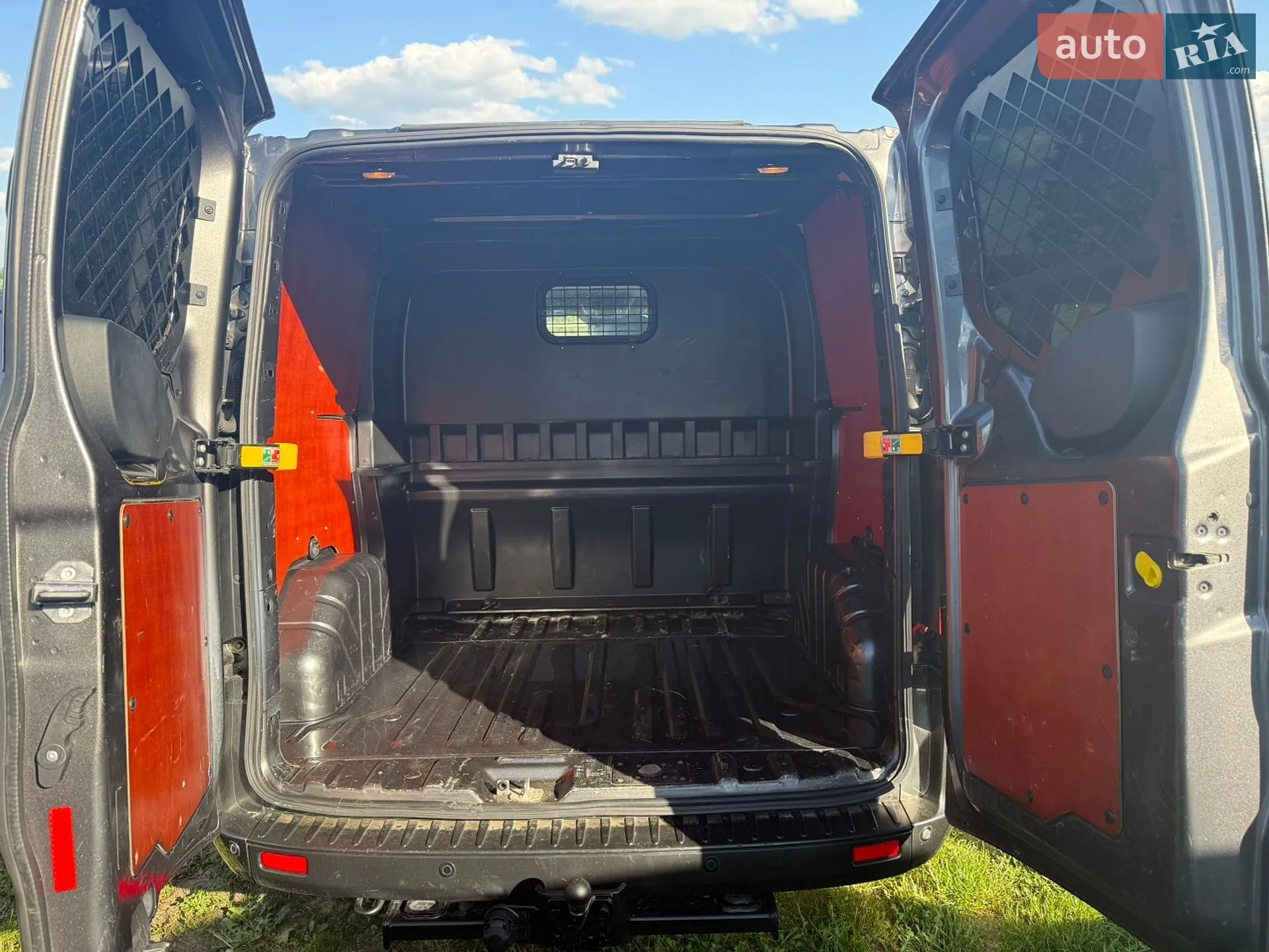 2019 Ford Transit Connect - мініатюра 31