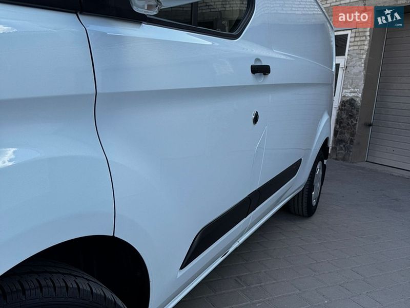 Грузовой фургон Ford Transit Custom 2023 в Бродах