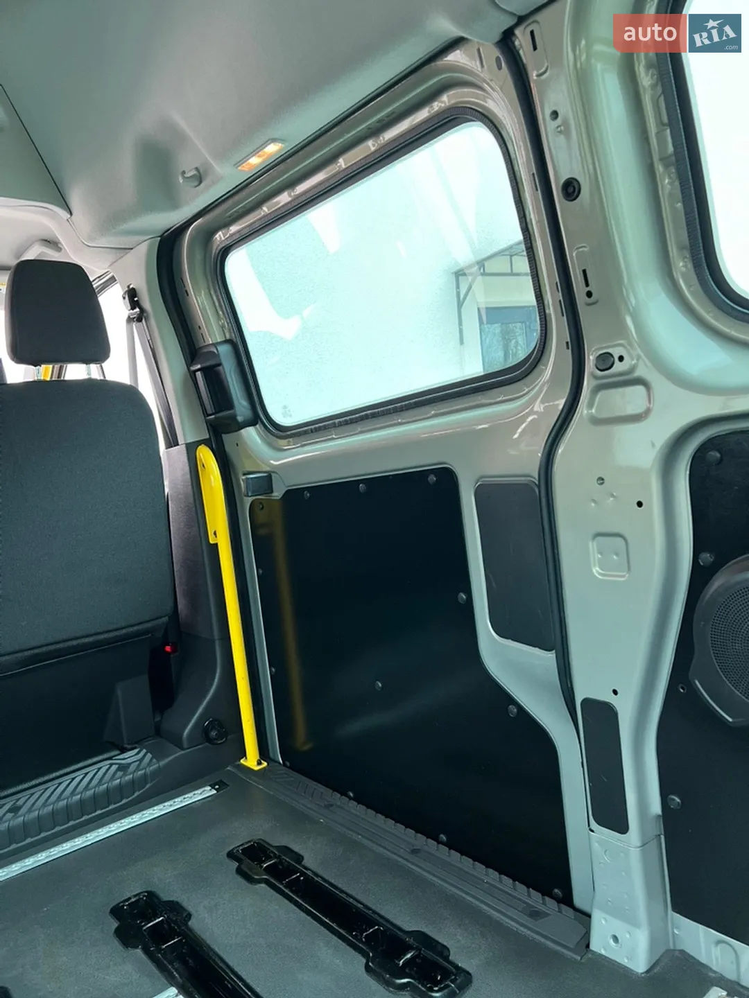 2016 Ford Transit Connect - мініатюра 87