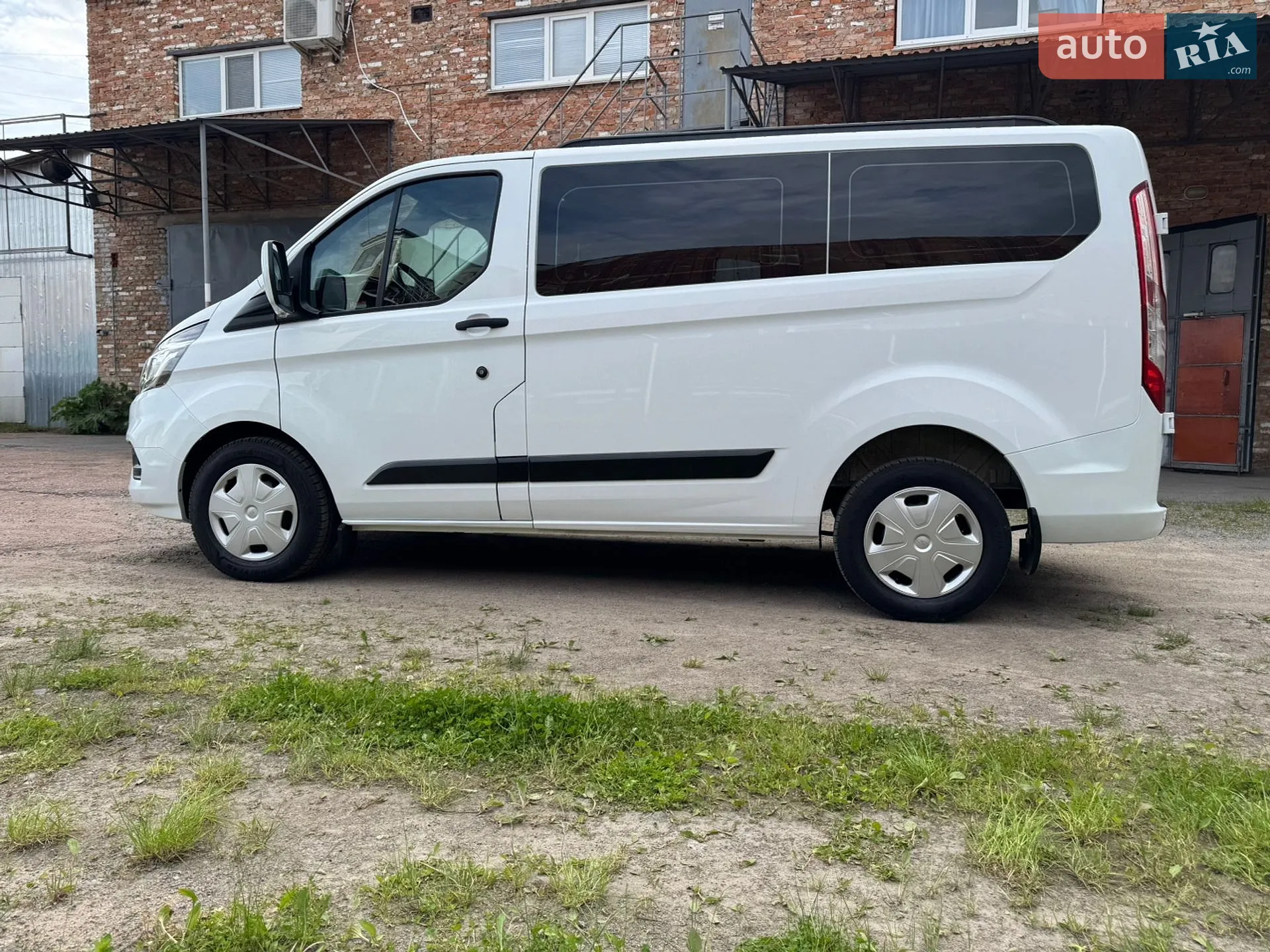 2022 Ford Transit Connect - мініатюра 23